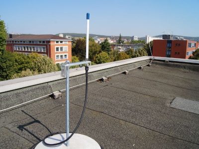 LoRaWAN-Antenne auf einem Gebäude der Stadtwerke Saarbrücken