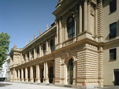 Energiemanagementsystem - Gebäude der IHK Frankfurt am Main auf dem Börsenplatz