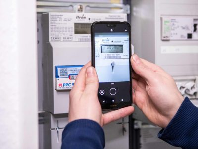 Noch werden Smart-Meter-Gateways über 4G/LTE vernetzt, künftig können sie mit 5G RedCap auch kosteneffizient und zukunftsfähig über 5G funken.