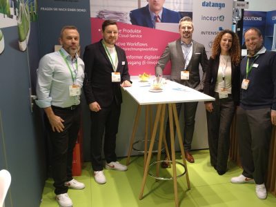 Partnerschaft auf der E-World 2025 in Essen besiegelt. In deren Rahmen wird Cortility die innovative User Adoption Lösung von Datango in sein Portfolio aufnehmen.