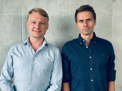 Die beiden Geschäftsführer von metrify (von links): Bela Schramm und Wim Drozak.