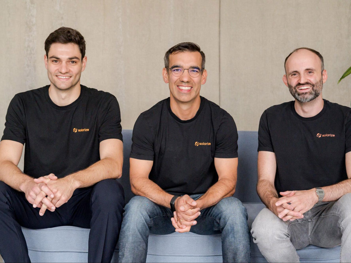 Die Geschäftsführung von Solarize (von links): Lukas Böhm, Frederik Pfisterer und Andi Weiß.