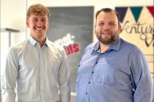 Von links: Sebastian Bösche, Business Developer Manager, und Florian Schnipkoweit, Geschäftsführer MARCLEY. Foto: MARCLEY GmbH