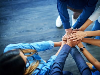 Unterstützen gemeinsam das Handwerk bei intelligenten Messsystemen: liya energy und metrify.