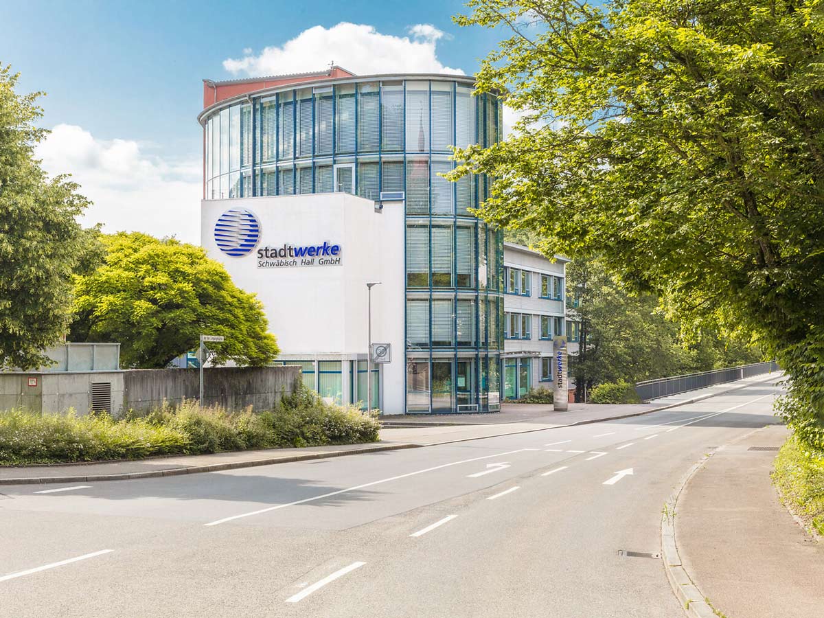 Cloud-native Lösungsplattform GY löst Eigenentwicklung SHERPA.klassik für Dienstleistungskunden ab.