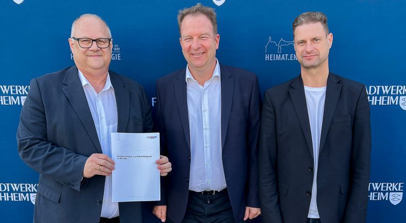 Von links: Dietmar Benkert (Geschäftsführer Frankenmetering), Dr. Fritz Wengeler (Geschäftsführer smartOPTIMO), Mathias Reznik (Geschäftsführer Frankenmetering).