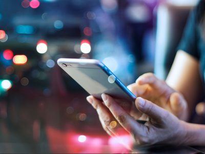 kraftwerk-Kunden können ab sofort die gesamte digitale Wertschöpfungskette – von der Abrechnung über das Kundenportal bis zur App auf dem Smartphone – mit kraftwerk.One aus einer Hand beziehen können.