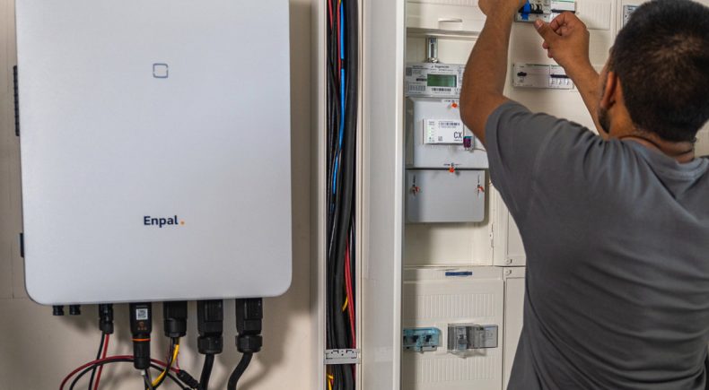 Bis 2030 will das Unternehmen 2,5 Millionen Smart Meter verbauen.
