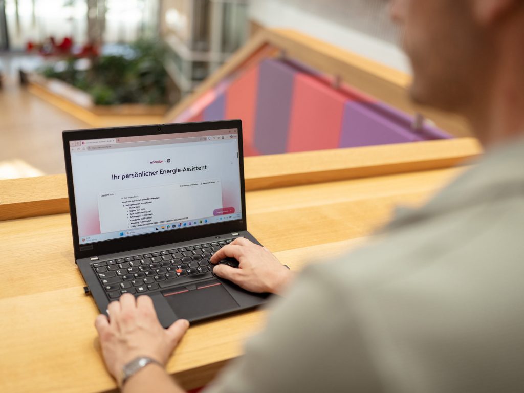 Testphase gestartet: Vertragsdaten, Rechnungen und Zählerstände einfach verwalten. Kund:innen können dies nun direkt über ChatGPT erledigen.